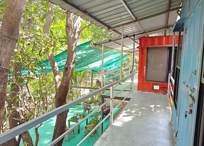 Iora Cottages