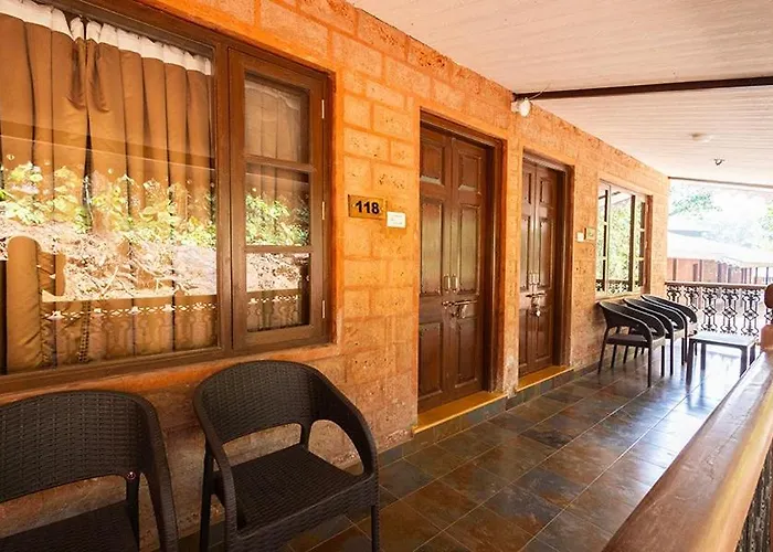 Scarlet Resort