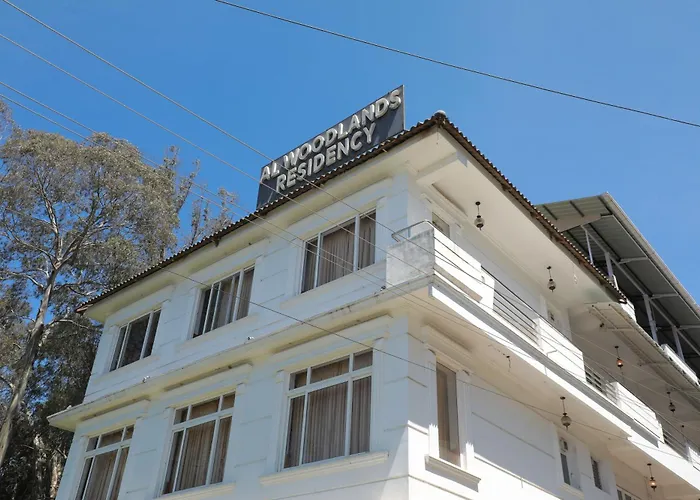 The Woodlands Residency- Unmarried And Stag Groups Not Allowed