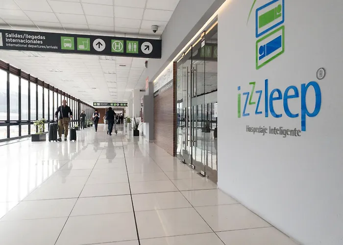 Hotel Izzzleep Aeropuerto Terminal 1 México DF