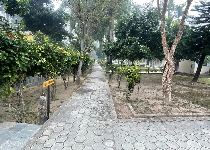 Chitwan Riverside Resort