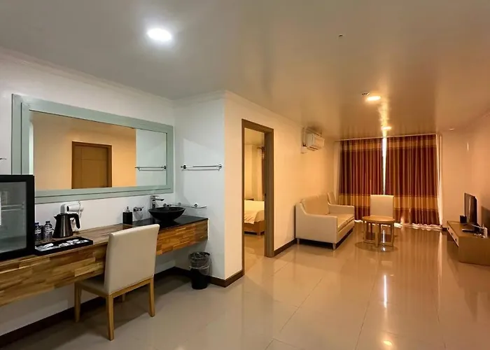 Punta Clark Hotel
