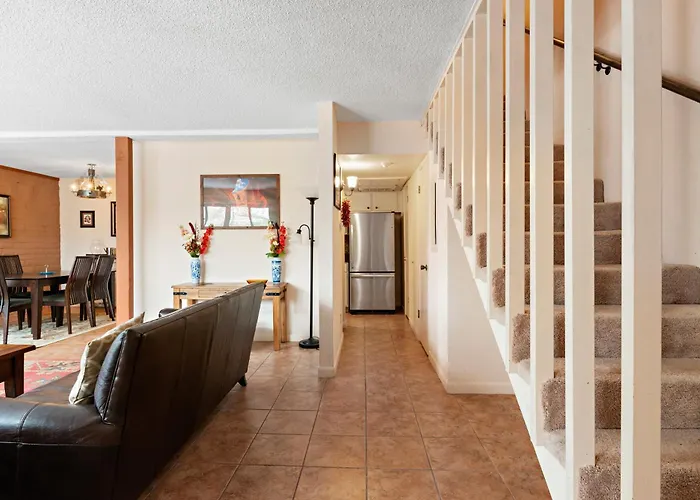 Fort Marcy Suites By All Seasons Resort Lodging