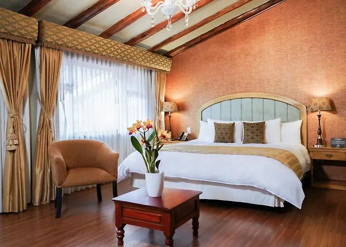 Uzhupud Garden Hotel & Lodge
