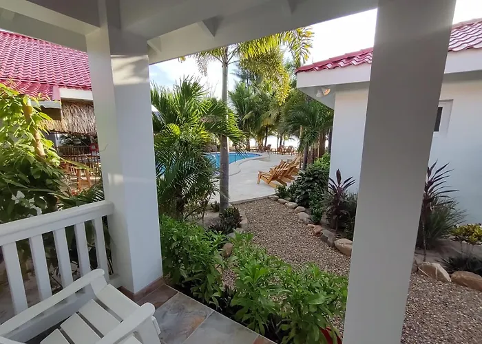 Ceiba Beach Resort