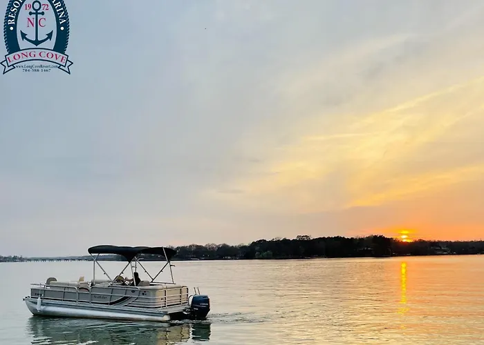 Long Cove Resort And Marina