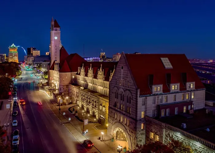 St. Louis Union Station Hotel, Curio Collection By Hilton