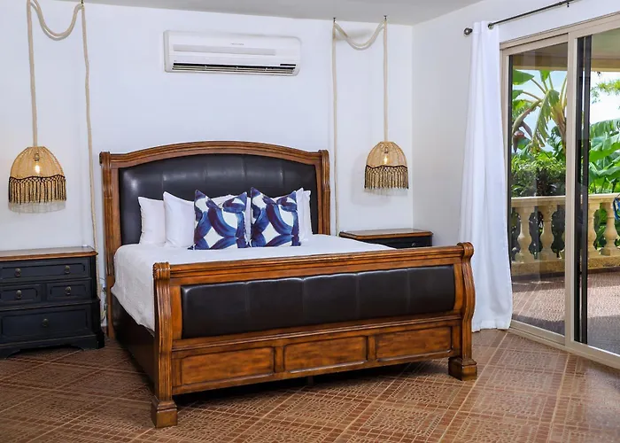 El Regalo Resort