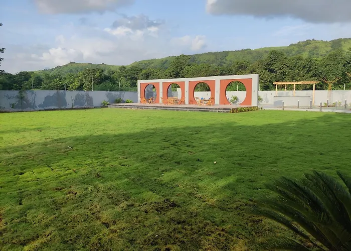 Pushp Vatika Resort & Lawns
