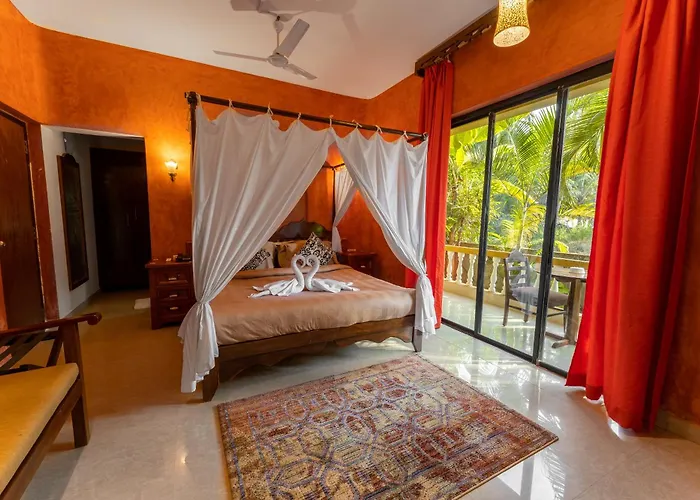 Justa Morjim Beach Resort Goa - 80 Steps From Morjim Beach