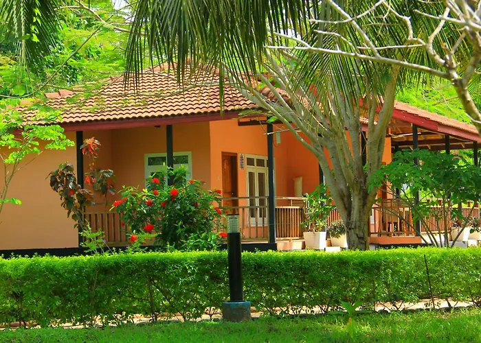 Charlestina Beach Resort