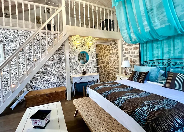 Portadelmare Deluxe Suites