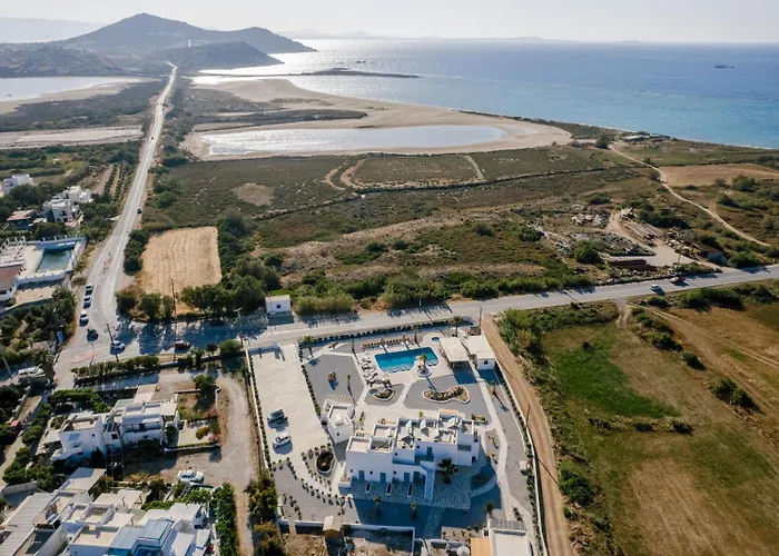 Naxos Finest Hotel & Villas
