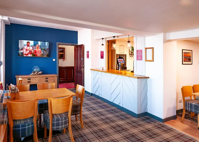 Claxton Hotel