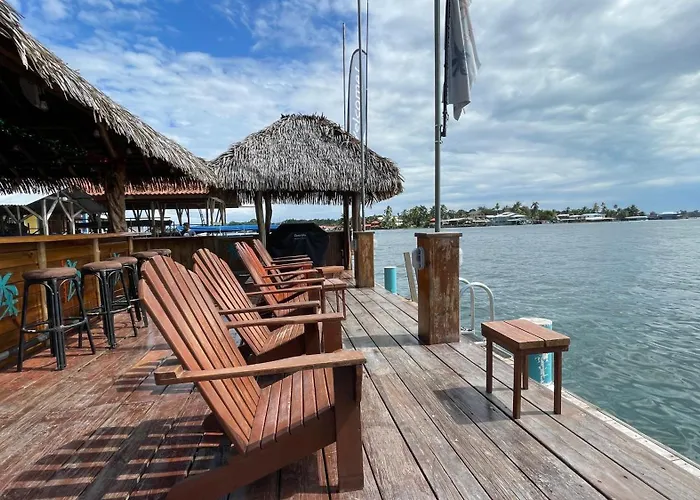 Hotel Bocas Town