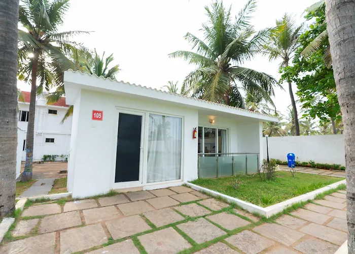 Shelter Beach Resort