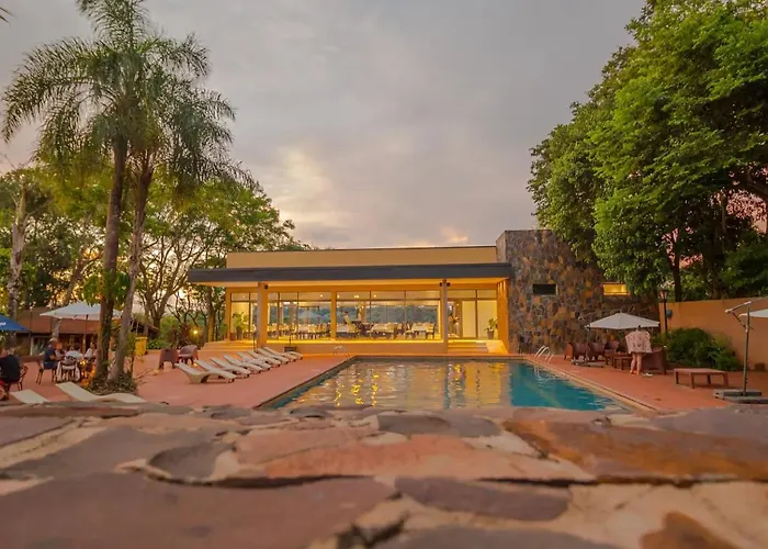 Pirayu Hotel & Resort