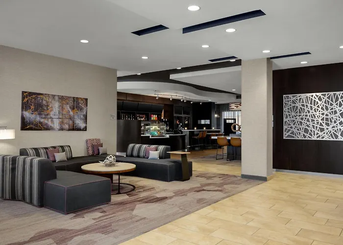Courtyard By Marriott Omaha Bellevue At Beardmore Event Center
