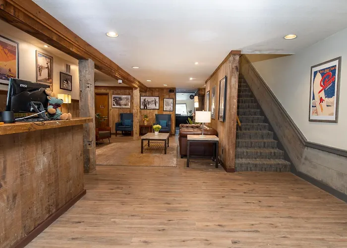 Grey Bonnet Inn