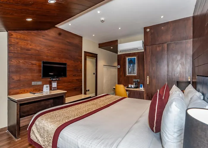 Fortune Khajjiar - Member Itc Hotels' Group