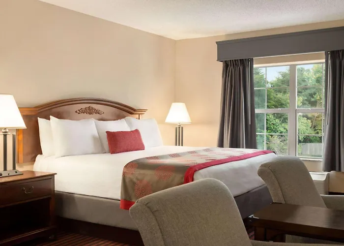 Ramada By Wyndham Pigeon Forge North
