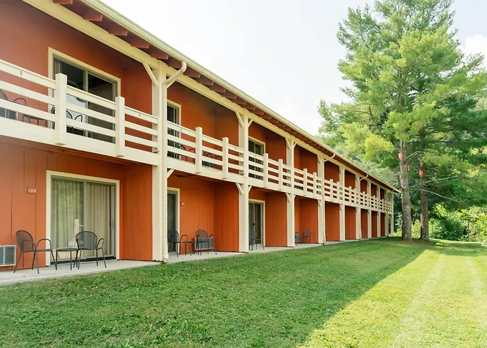 Brown County Inn
