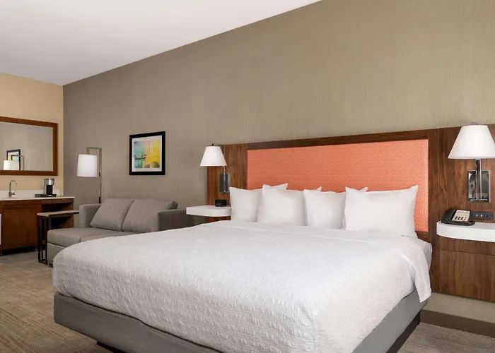 Hampton Inn & Suites Sacramento-Auburn Boulevard