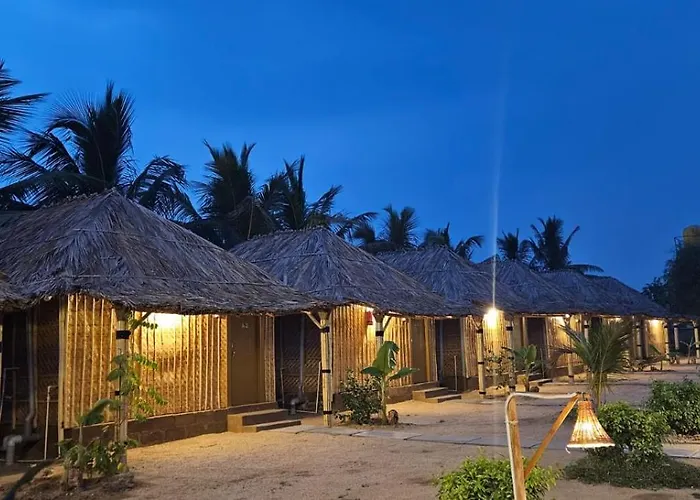 The King On The Rocks Resort Hampi