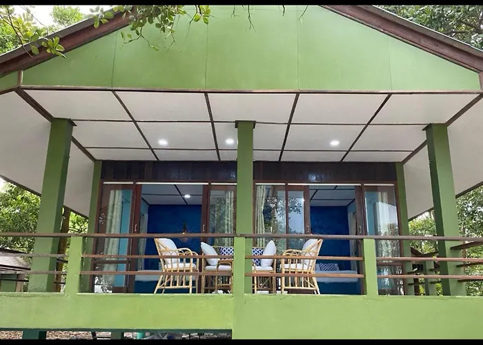 Pp Land Beach Eco Resort