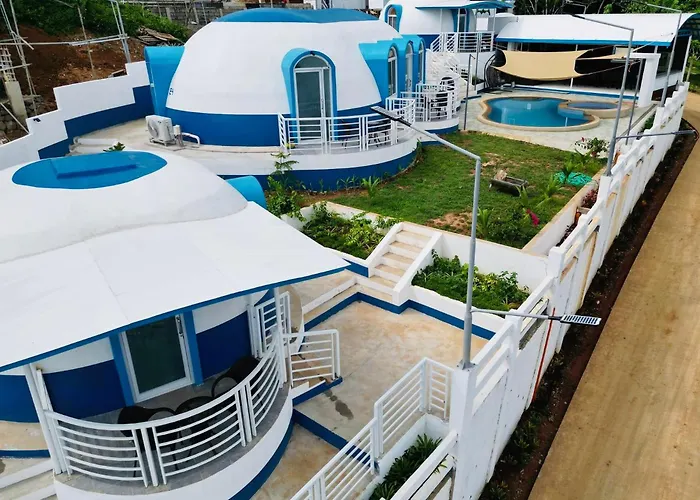 Skymount Resort