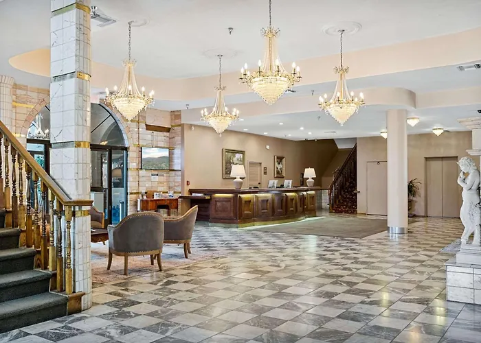 Chateau Big Bear Boutique Hotel, BW Signature Collection