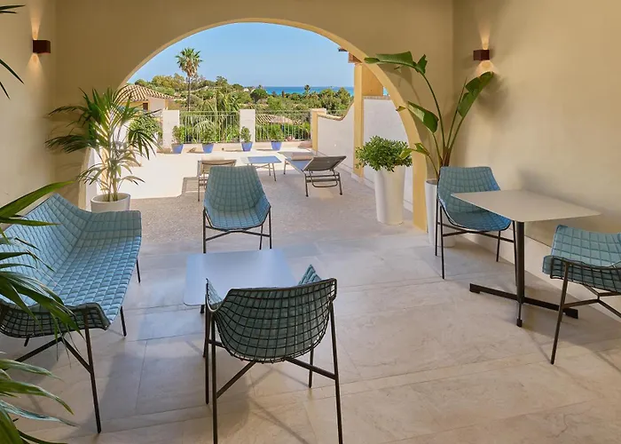 Le Bouganville Rooms Suites And Apartments