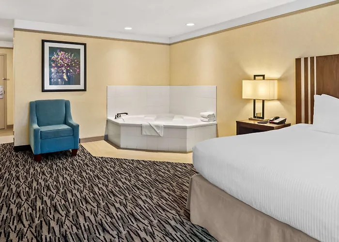 Best Western Plus Pitt Meadows Inn & Suites