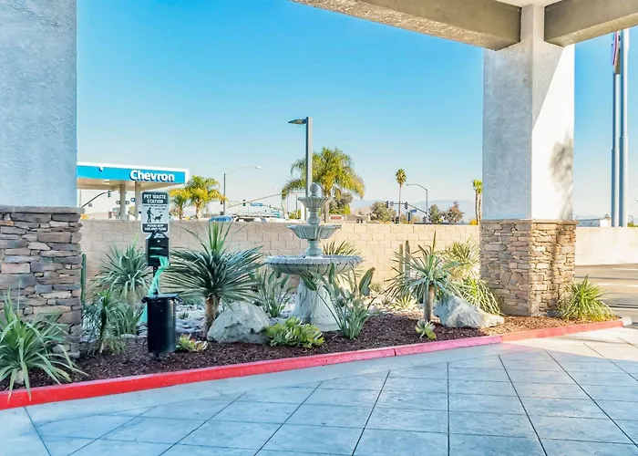Studio 6 Suites Perris, Ca