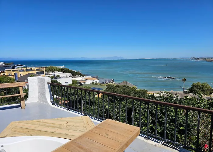 La Isla Bonita
