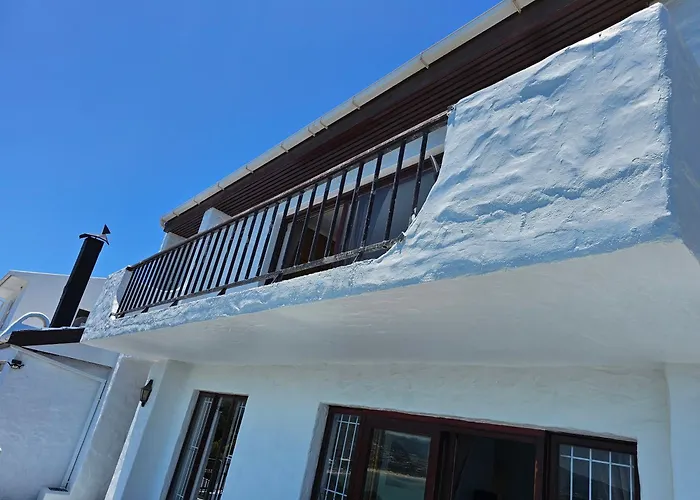 La Isla Bonita