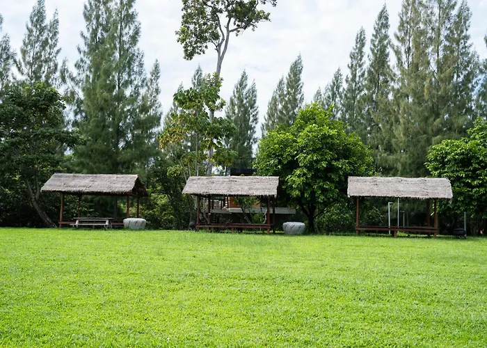 Phum Domnak Domrey Resort