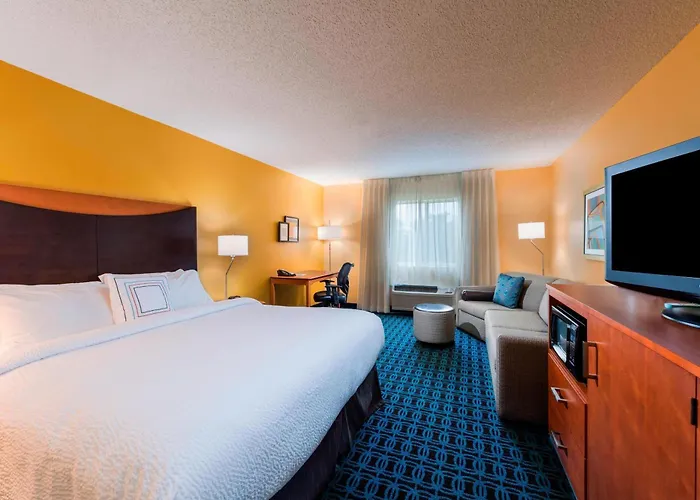 Fairfield Inn And Suites St Petersburg Clearwater