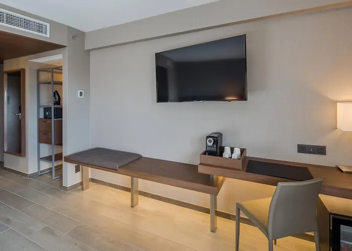 Ac Hotel By Marriott Guadalajara Expo