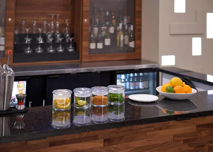 Courtyard By Marriott Jackson
