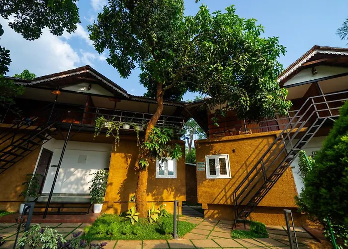 Mystery Maze Resort & Spa