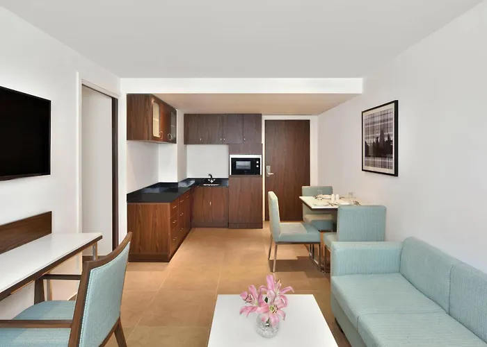 Fairfield By Marriott Chennai Omr
