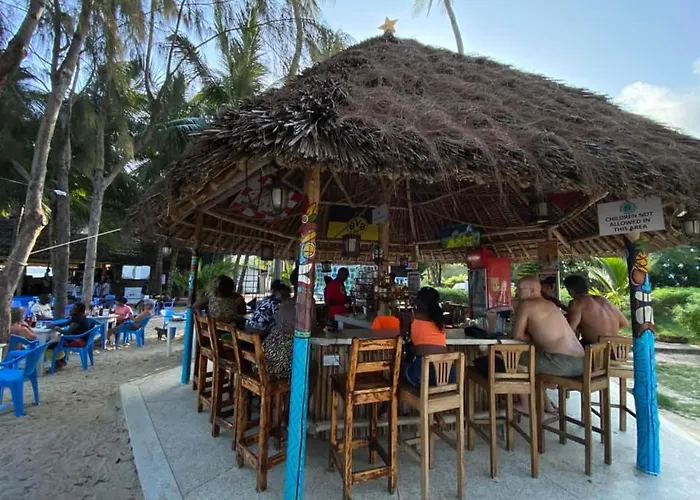 The New Big Tree Beach Resort