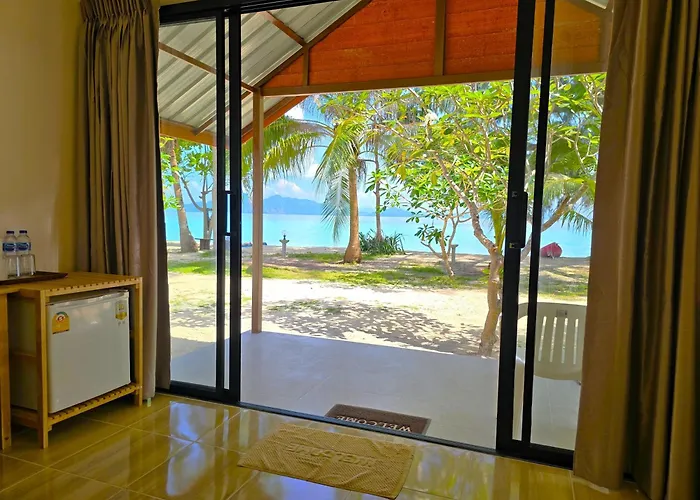 Kradan Beach Resort