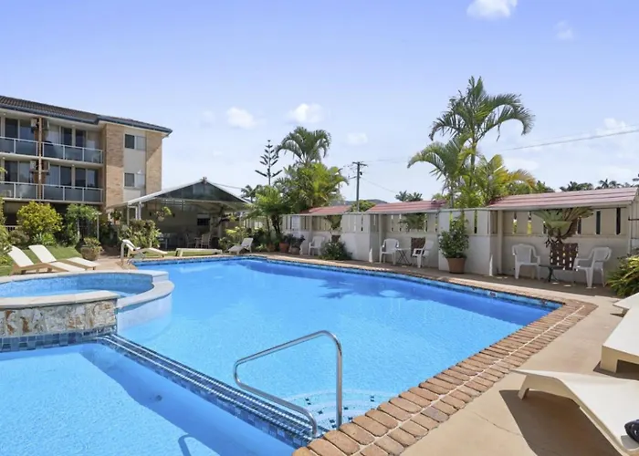 Ocean Parade 6 - Affordable, Pool, Spa, Beach, Bbq