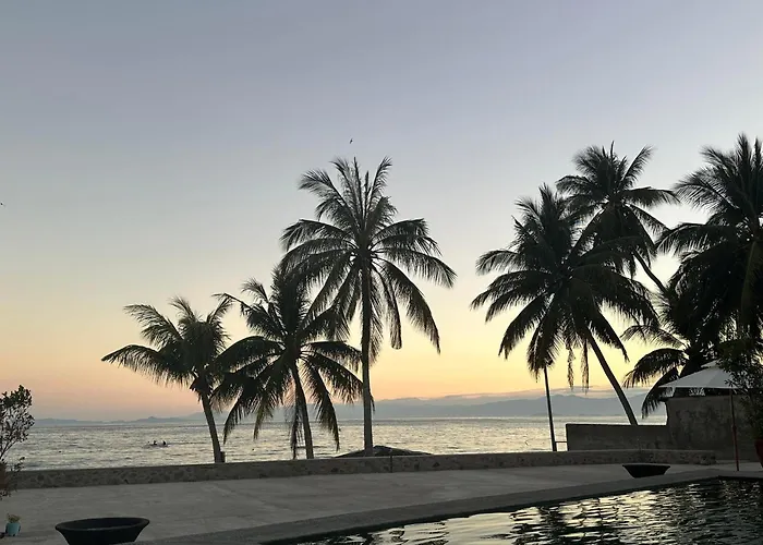 South Cape Beach Resort