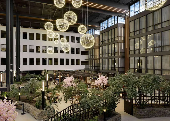 Wyndham Edmonton Hotel And Conference Centre