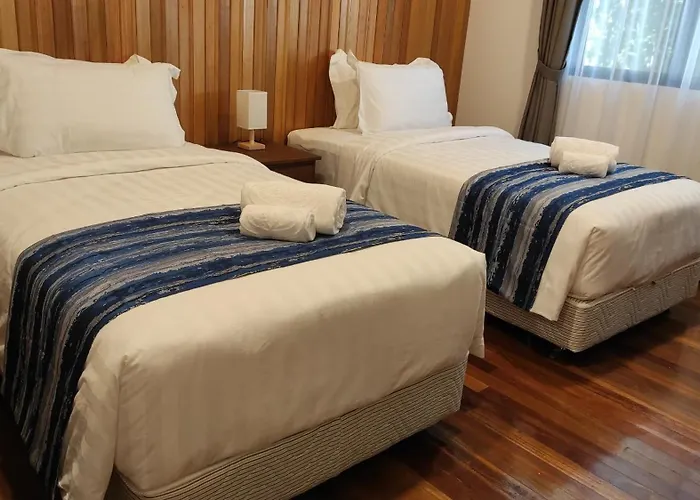 Mamutik Island Lodge