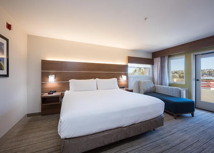 Holiday Inn Express Grover Beach-Pismo Beach Area By Ihg
