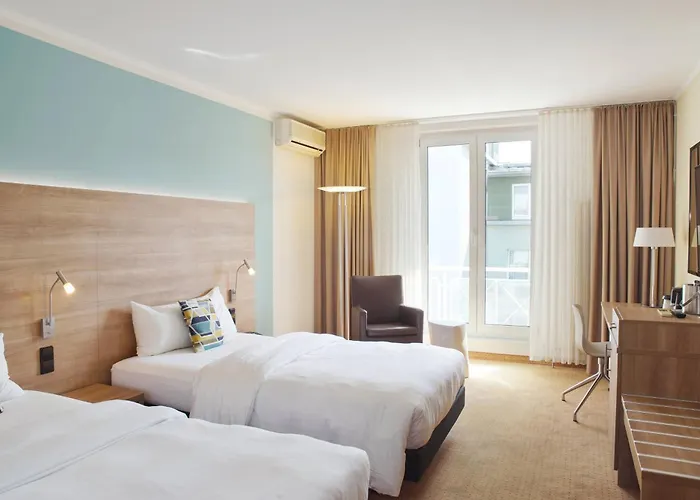 Courtyard By Marriott Dresden Hotel